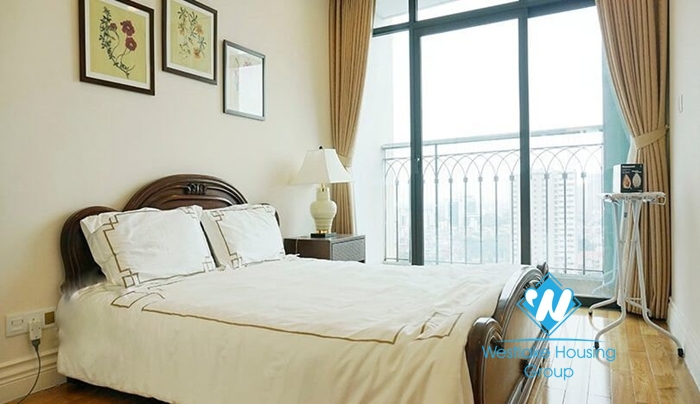 Two bedroom apartment for rent in Hoang Thanh tower,